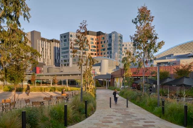 Macquarie Üniversitesi Mühendislik İnovasyon Binası
