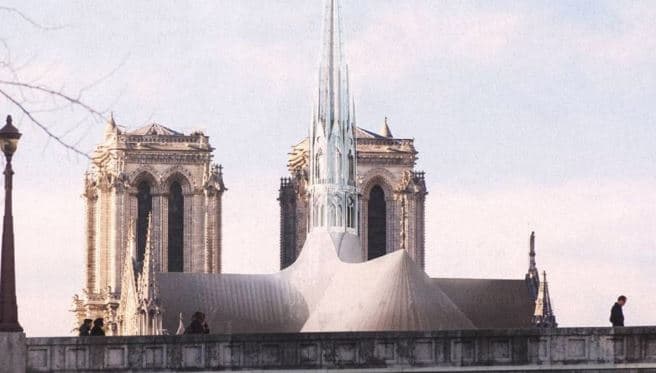 Notre-dame Katedrali'nin Yeniden İnşası Ve Restorasyon